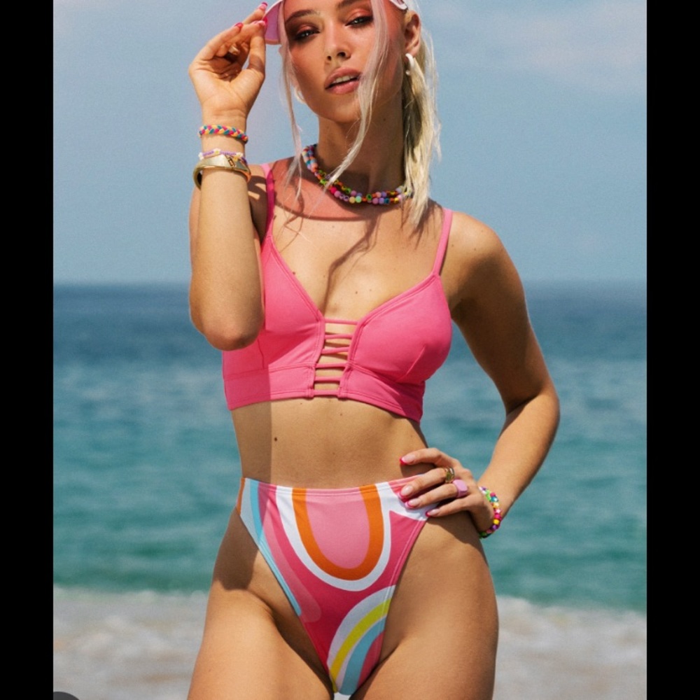 🦄 3/$15 SALE! Barbie Bralette Bikini 💗